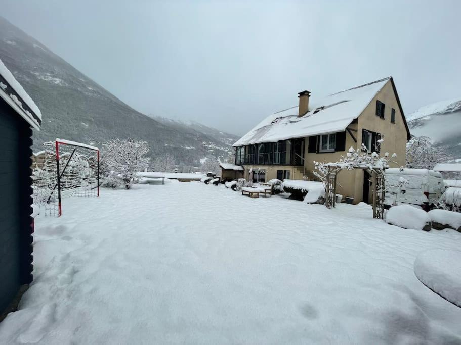 Bel Appartement Dans Residence Cheminee /Jardin Luz-Saint-Sauveur Exterior photo